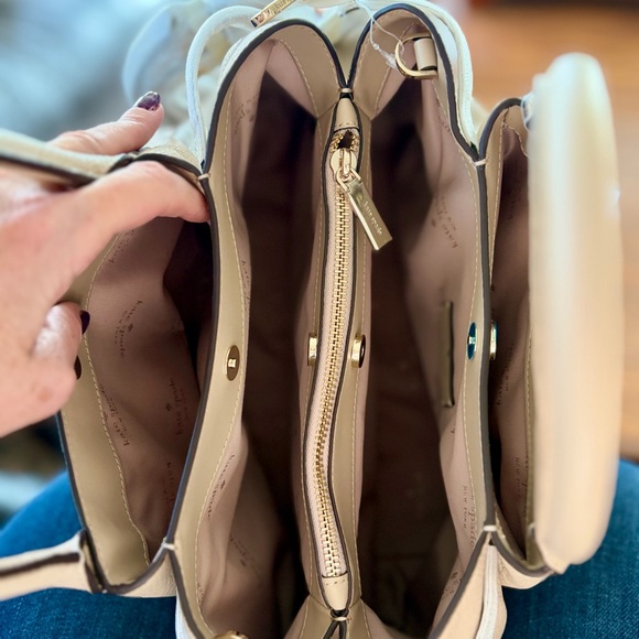 NWT Kate Spade Pebbled Leather Large Dumpling 🥟 Bag in Light Sand - Picture 5 of 14